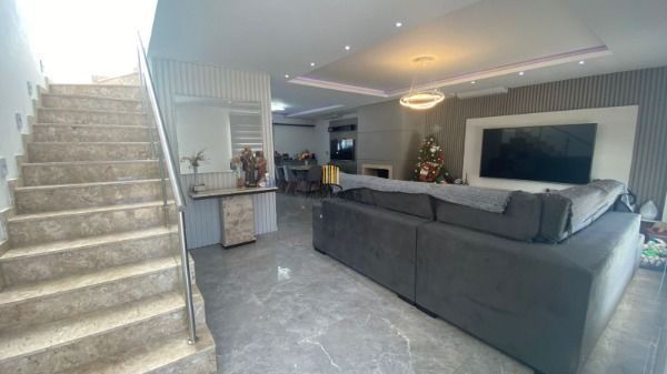 Casa Condominio para Venda - 203.81m², 3 dormitórios, sendo 1 suites, 2 vagas - 