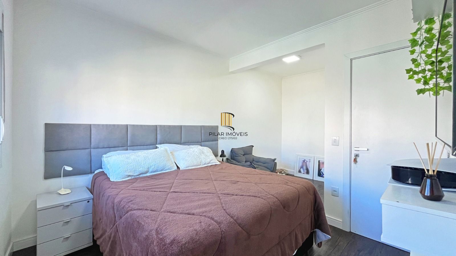 Casa de Condomínio 3 dormitórios no bairro Hípica