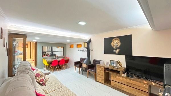 Casa para Venda - 240m², 4 dormitórios, 3 vagas - Nonoai