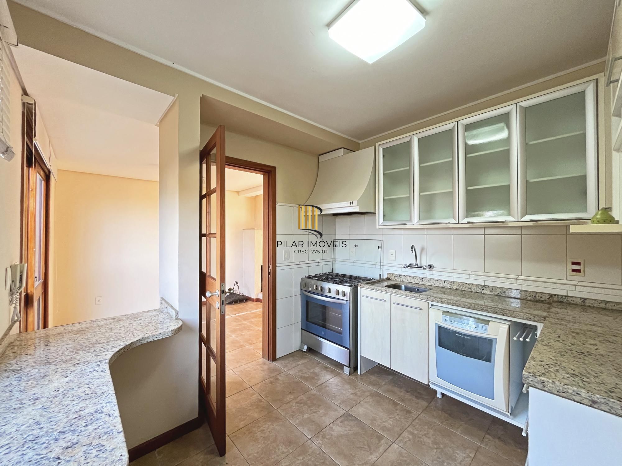 Casa em Condomínio no Jardim Isabel com 270m², 3 dormitórios, 4 vagas