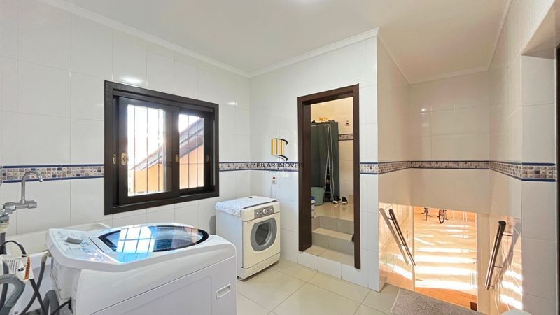 Altos do lago- Com 3 dormitórios, 3 vagas , piscina , Linda e ampla casa em cond