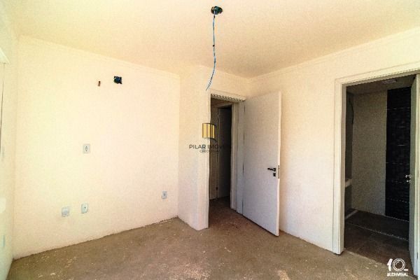 Casa Condominio para Venda - 115m², 2 dormitórios, sendo 1 suites, 2 vagas - Tri