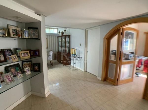 Casa para Venda - 333m², 3 dormitórios, sendo 1 suites, 4 vagas - Ipanema