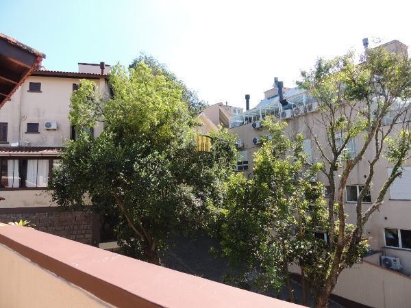 Casa Condominio em Porto Alegre, no bairro Vila Conceição, com 3 dormitório(s), 