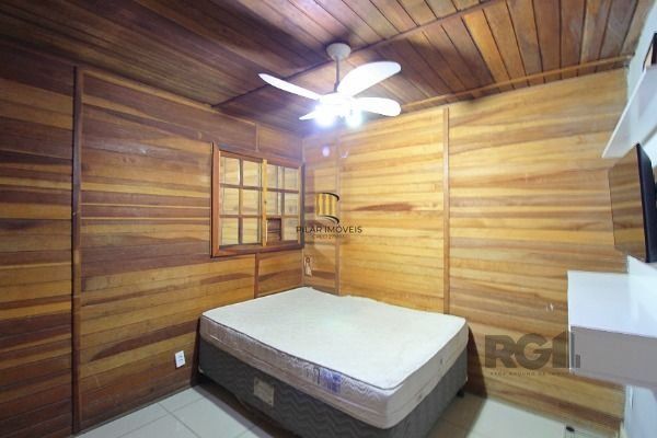 Terreno em Porto Alegre, no bairro Glória, à venda.