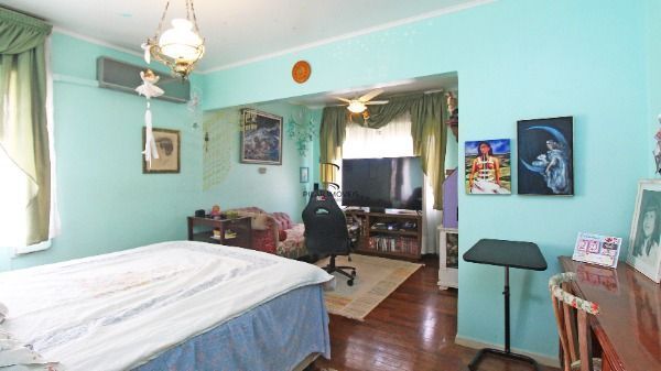 Cobertura em Porto Alegre, no bairro Petrópolis, com 3 dormitório(s), e 3 banhei