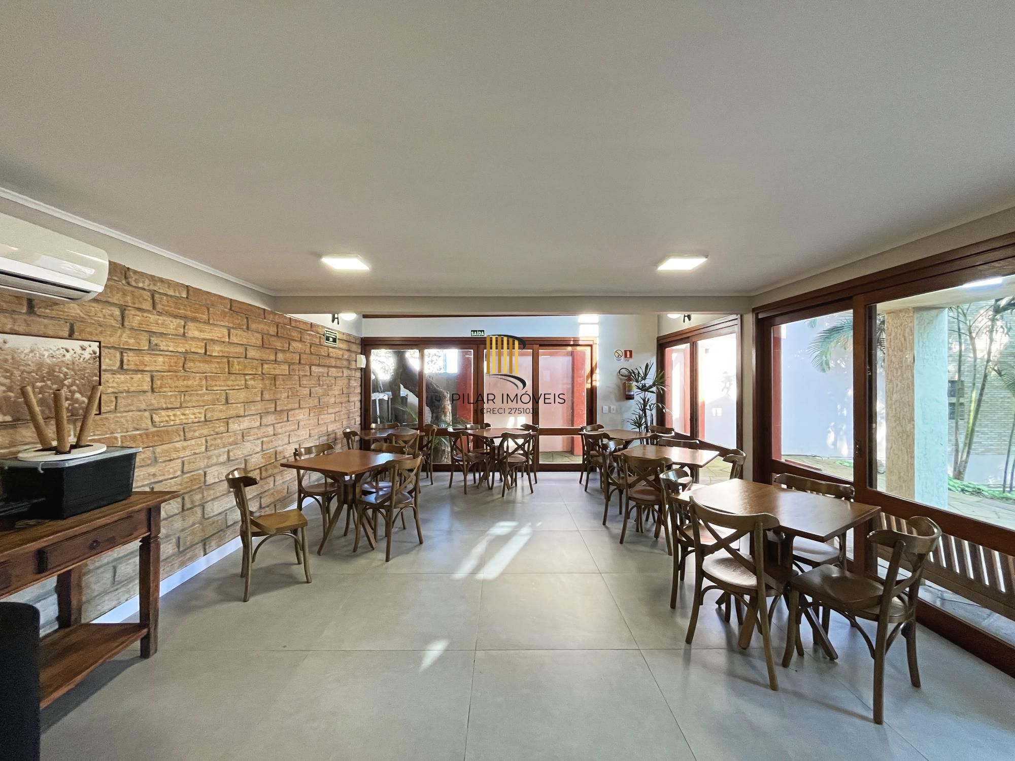 Casa em Condomínio no Jardim Isabel com 270m², 3 dormitórios, 4 vagas