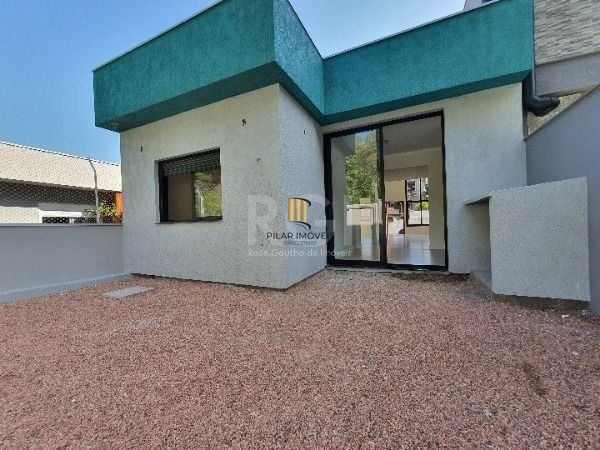 Casa térrea com pátio , 3d , 1 suíte, Condomínio Reserva do Lago I - Hípica