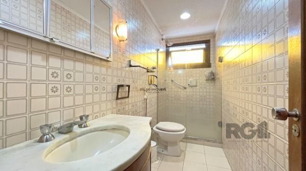 Casa para Venda - 370m², 4 dormitórios, sendo 1 suites, 3 vagas - Vila Assunção