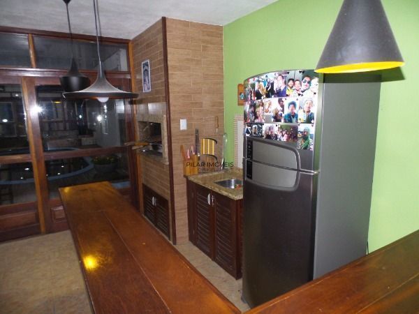 Casa para Venda - 290m², 3 dormitórios, sendo 1 suites, 6 vagas - Aberta Dos Mor