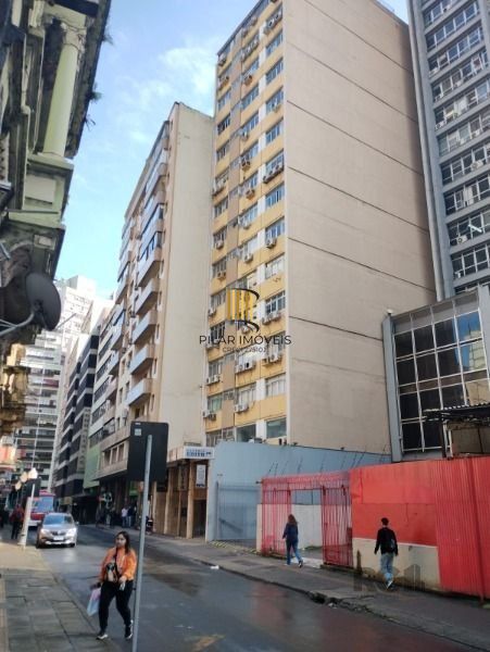 Conjunto/Sala em Porto Alegre, no bairro Centro Histórico, e 0 banheiros, à vend - Pilar Imóveis
