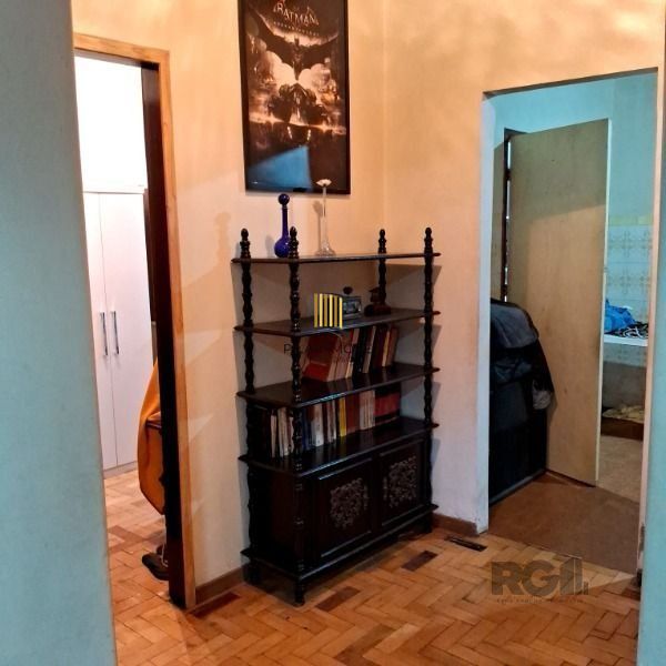 Casa em Porto Alegre, no bairro Cavalhada, com 3 dormitório(s), e 3 banheiros, à