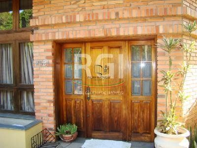 Casa para Venda - 200m², 3 dormitórios, sendo 1 suites, 4 vagas - Jardim Isabel