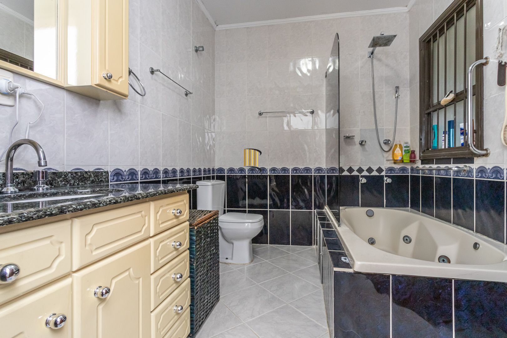 Excelente casa de dois pavimentos no bairro Ipanema – Zona Sul de Porto Alegre