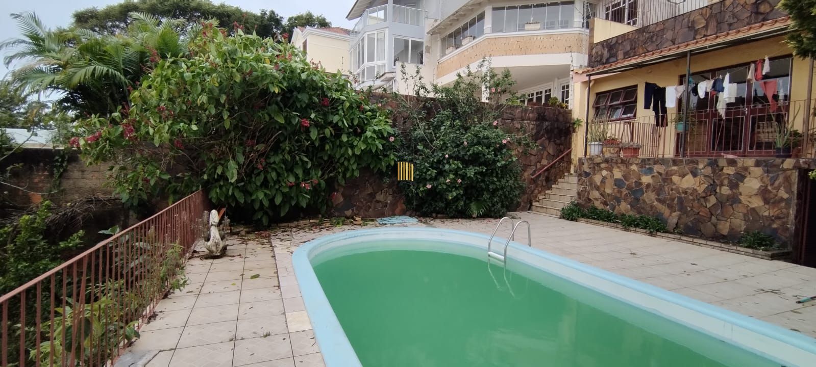 Casa Residencial com vista incrível para o Rio Guaíba no bairro Vila Conceição.