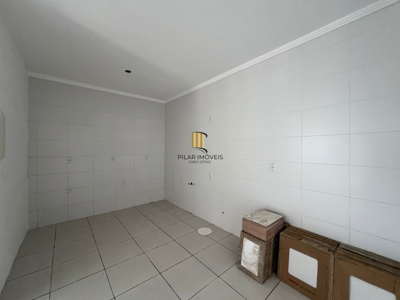 Casa em condomínio com 3 dormitórios.