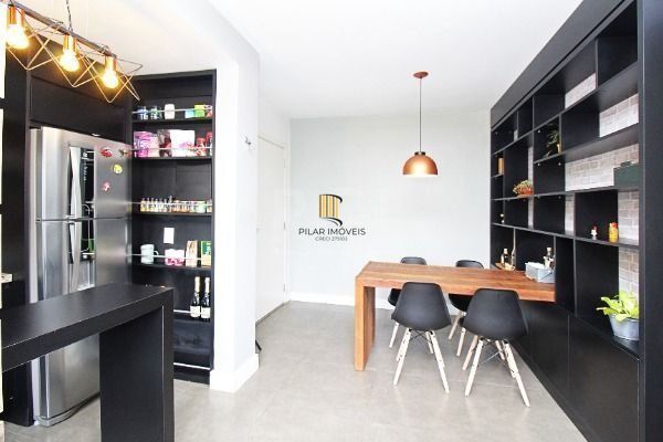 Apartamento em Porto Alegre, no bairro Cavalhada, com 2 dormitório(s), e 2 banhe