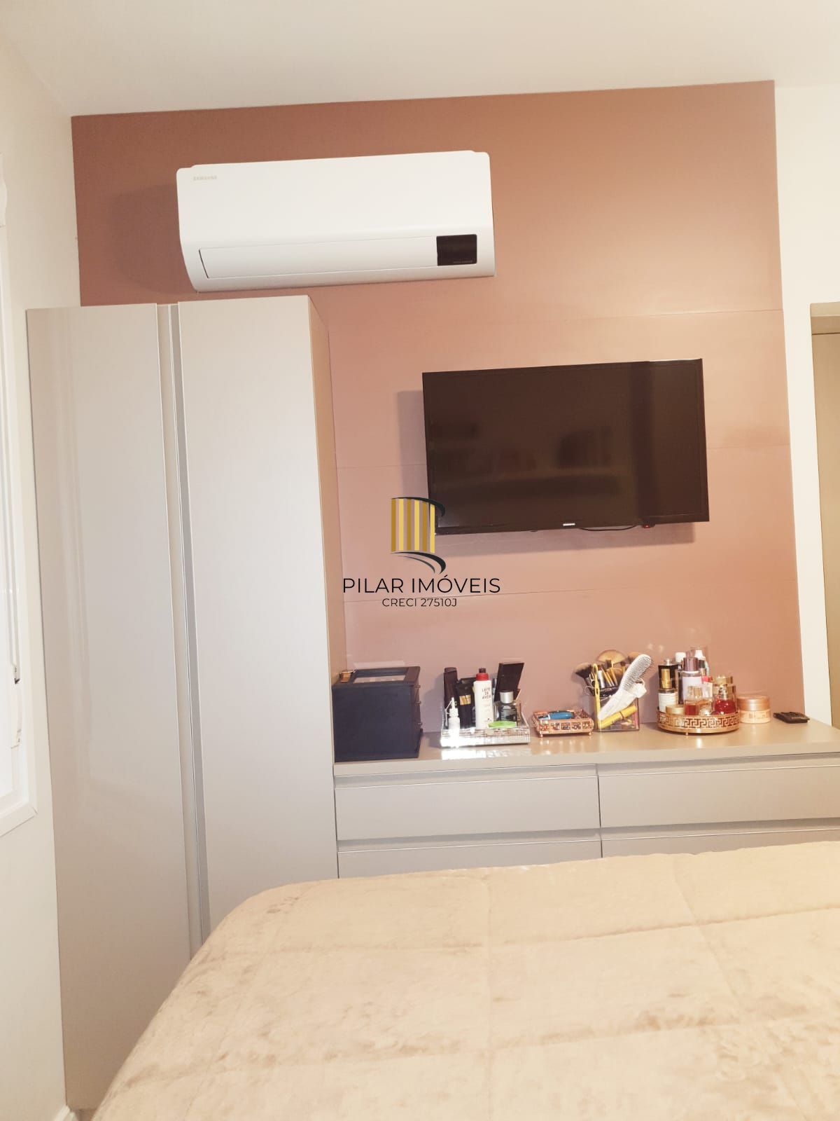 *Apartamento com 1 dormitório à Venda na Tristeza*