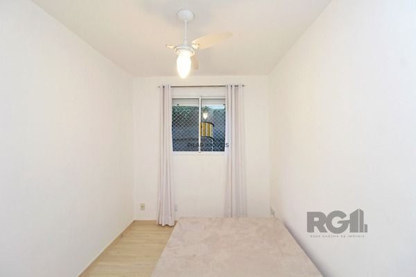 Apartamento em Porto Alegre, no bairro Teresópolis, com 2 dormitório(s), e 2 ban
