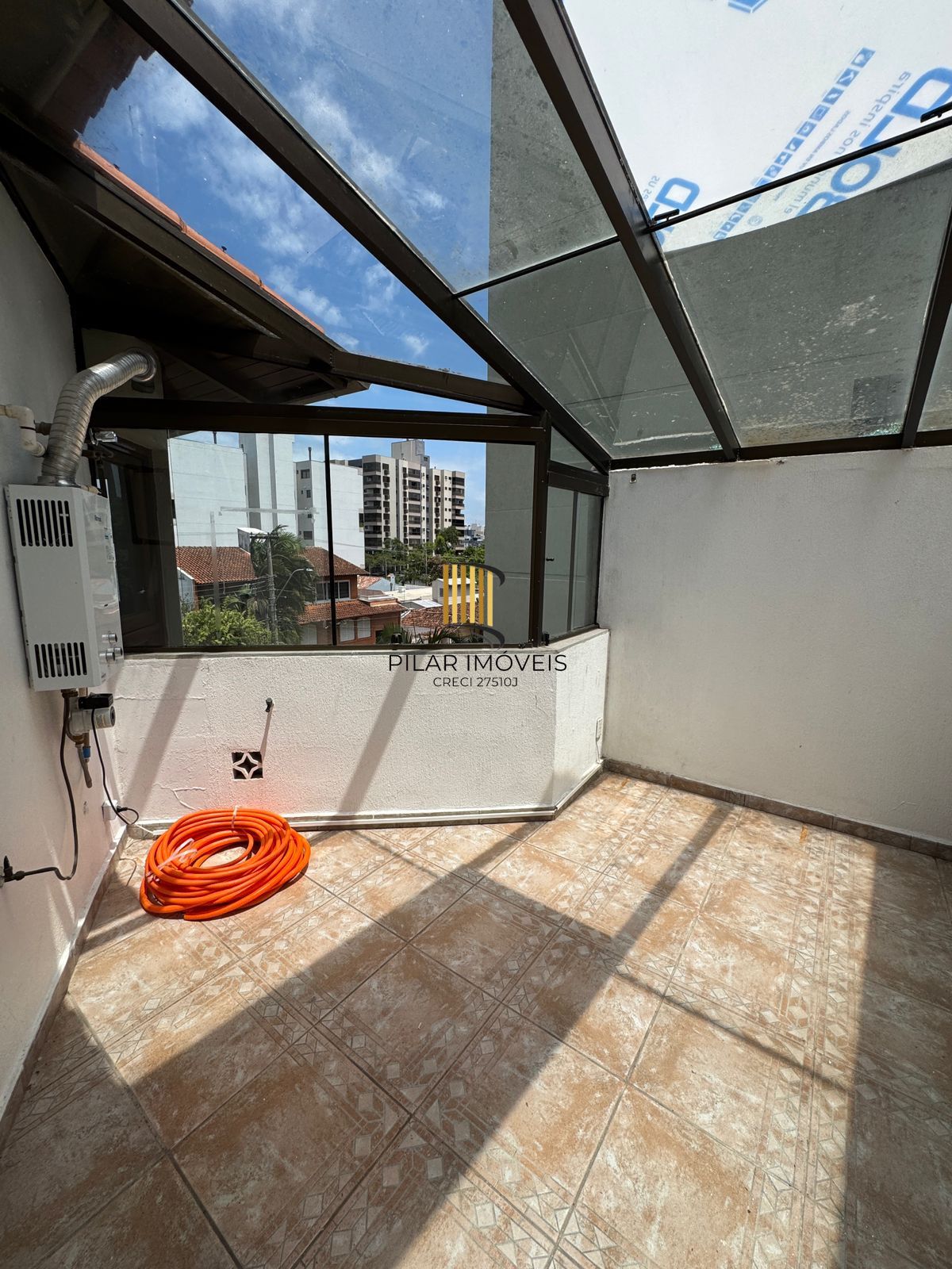 Casa do Condomínio Ilha de Majorca- Bairro Tristeza - 4D - 232 m²