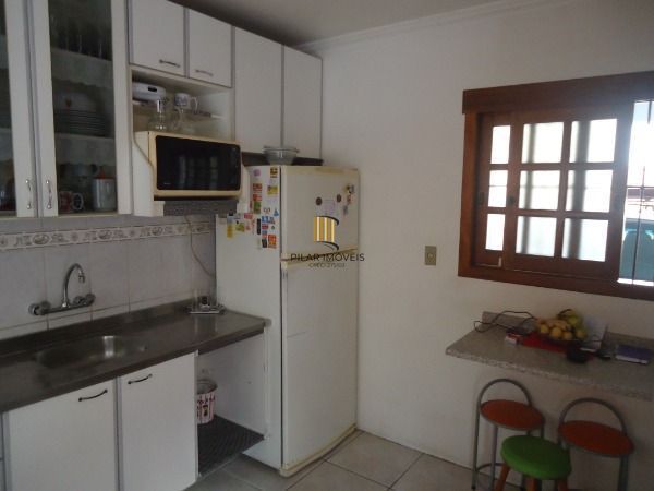 Sobrado para Venda - 158m², 3 dormitórios, sendo 1 suites, 2 vagas - Espirito Sa