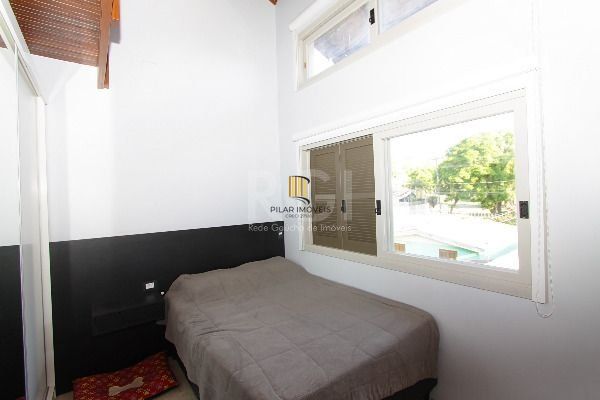 Casa para Venda - 300m², 2 dormitórios, sendo 1 suites, 8 vagas - Nonoai