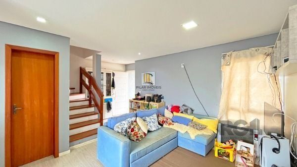 Casa Condominio em Porto Alegre, no bairro Campo Novo, com 3 dormitório(s), e 3 