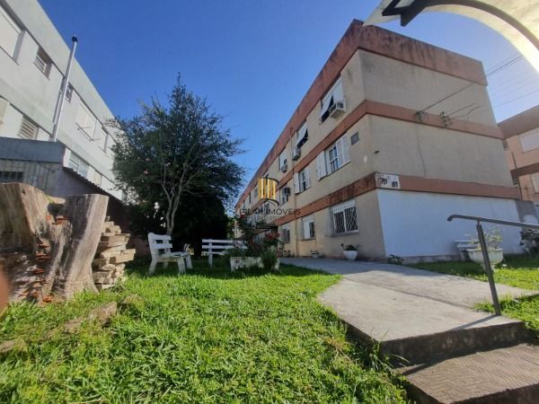 Apartamento em Porto Alegre, no bairro Cristal, com 3 dormitório(s), e 3 banheir