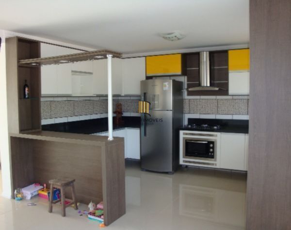 Casa para Venda - 353m², 3 dormitórios, sendo 1 suites, 3 vagas - Guarujá