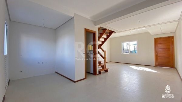 Casa para Venda - 87m², 3 dormitórios, sendo 1 suites, 1 vaga - Hípica
