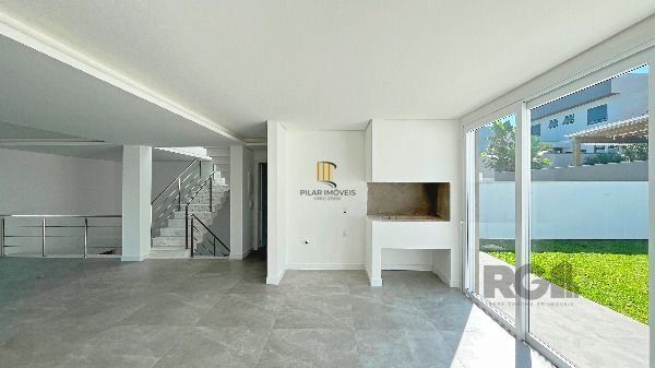 Casa Condominio em Porto Alegre, no bairro Hípica, com 3 dormitório(s), e 3 banh