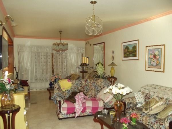 Casa para Venda - 320m², 4 dormitórios, sendo 1 suites, Vila Nova