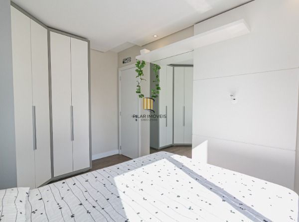 Apartamento para Venda - 73.51m², 2 dormitórios, sendo 1 suites, 1 vaga - Passo 