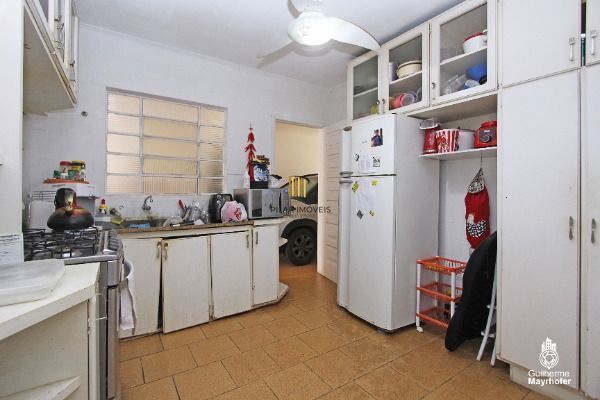 Casa para Venda - 180m², 3 dormitórios, sendo 1 suites, 2 vagas - Jardim Verde