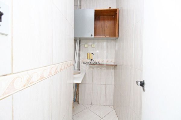 Conjunto/Sala em Porto Alegre, no bairro Centro Histórico, à venda.