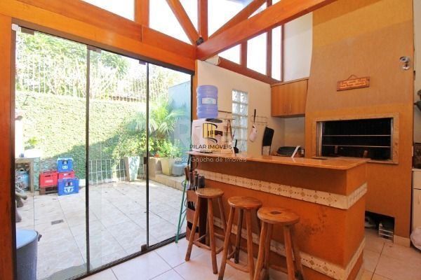 Casa para Venda - 154m², 3 dormitórios, sendo 1 suites, 4 vagas - Ipanema