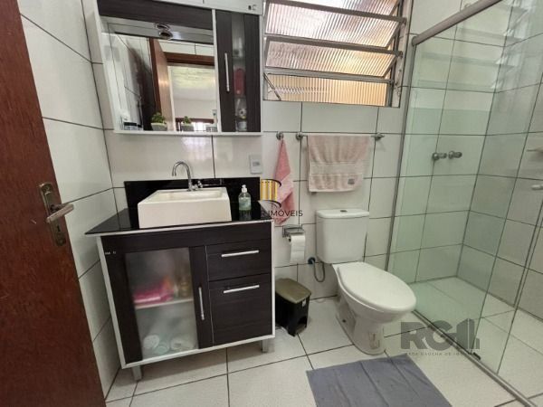 Casa térrea de 3D no miolo do Bairro Tristeza.