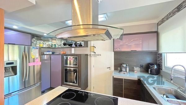 Casa em Porto Alegre, no bairro Aberta dos Morros, com 3 dormitório(s), e 3 banh