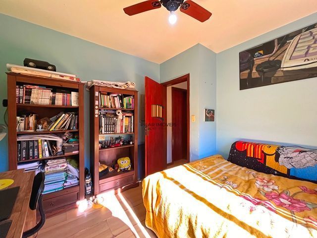 Ótima Residência com 3 dormitórios á venda no Bairro Ipanema.