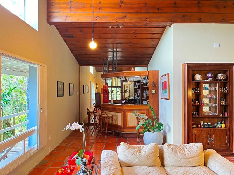 Casa em condomínio para pessoas de bom gosto.