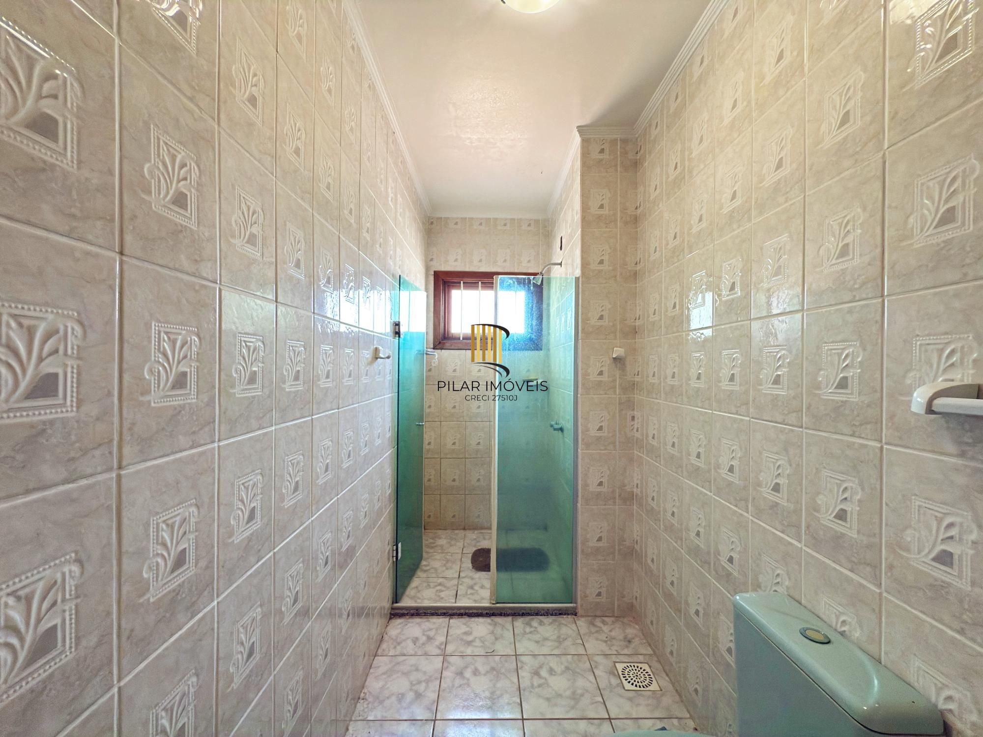 Casa para Venda - 190m², 3 dormitórios, sendo 1 suites, 3 vagas - Nonoai