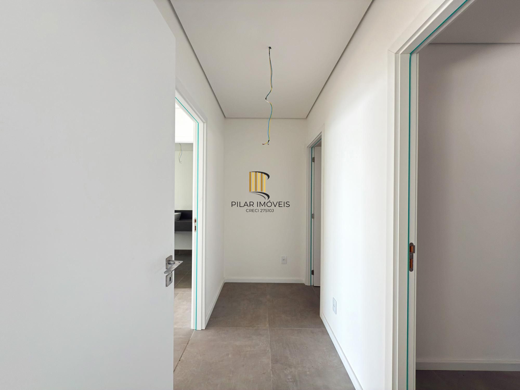 Belíssimo apartamento com 230,6m2, 3 suítes e 4 vagas de garagem. Projeto diferenciado e vista deslumbrante para o pôr do sol do Guaíba.