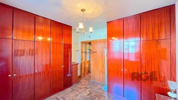 Apartamento em Porto Alegre, no bairro Praia de Belas, com 2 dormitório(s), e 2 