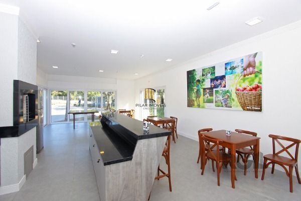 Casa Condominio em Porto Alegre, no bairro Campo Novo, com 3 dormitório(s), e 3 