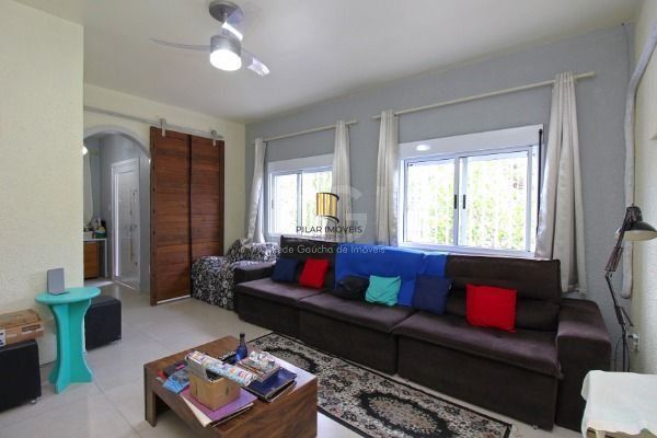 Casa para Venda - 429m², 5 dormitórios, sendo 1 suites, 3 vagas - Ipanema