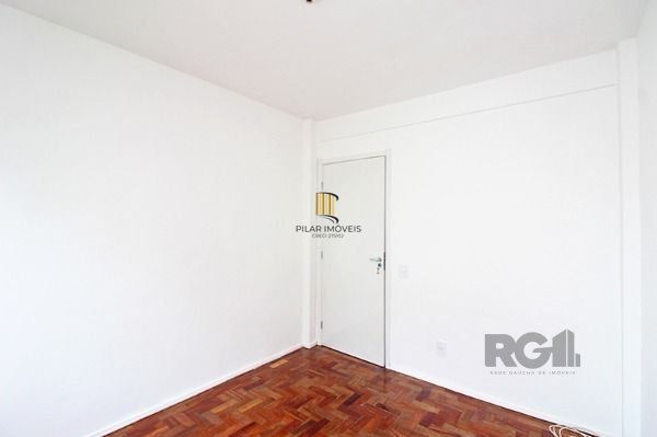 Apartamento em Porto Alegre, no bairro Tristeza, com 2 dormitório(s), e 2 banhei