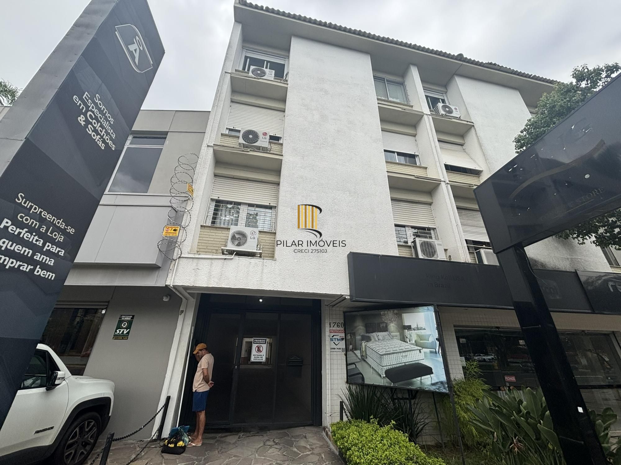 Apartamento de 2 dormitórios no bairro Tristeza.