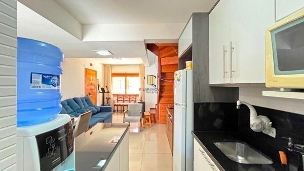 Casa Condominio em Porto Alegre, no bairro Tristeza, com 3 dormitório(s), e 3 ba