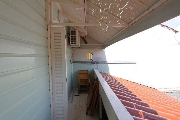 Sobrado para Venda - 208m², 3 dormitórios, sendo 1 suites, 4 vagas - Nonoai