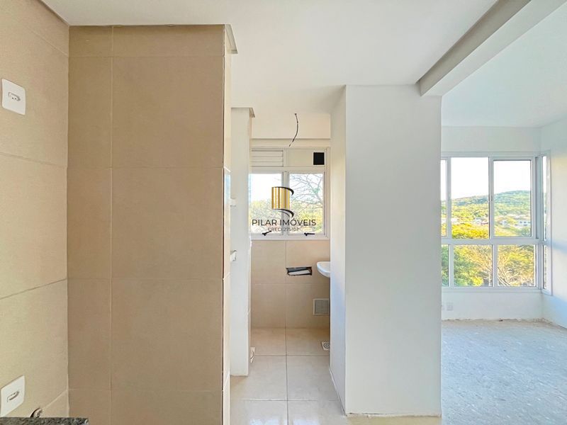 Excelente apartamento com 2 dormitórios á venda no bairro Cavalhada.